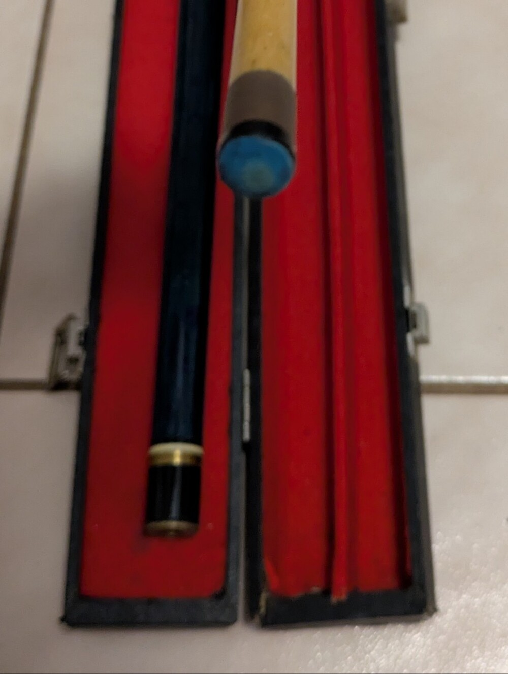 Billiard Pool Cue Stick with Carry Case Number 8 & Motorcycle Logo